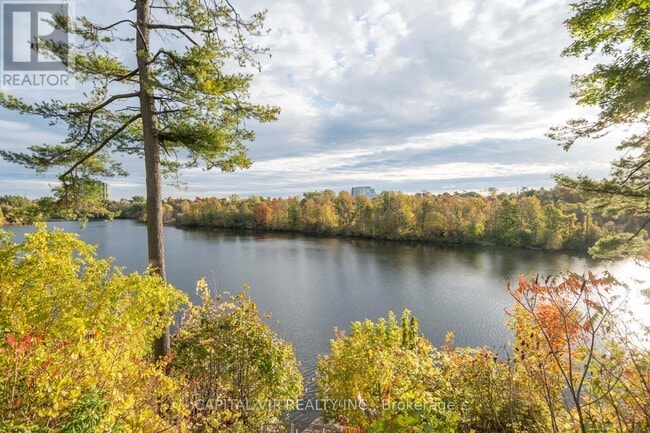 Photo - 4 Wellsmere Ct