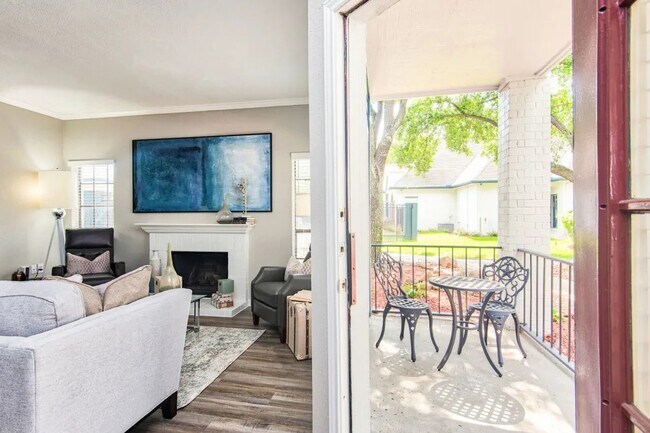 Photo - 11220 West Rd Unit 918