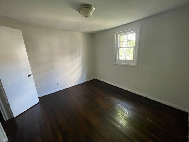 Photo - 4607 Kentucky Ave