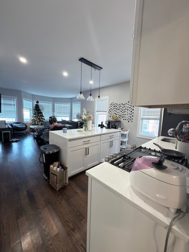 Photo - 156 Hillside St Unidad 1