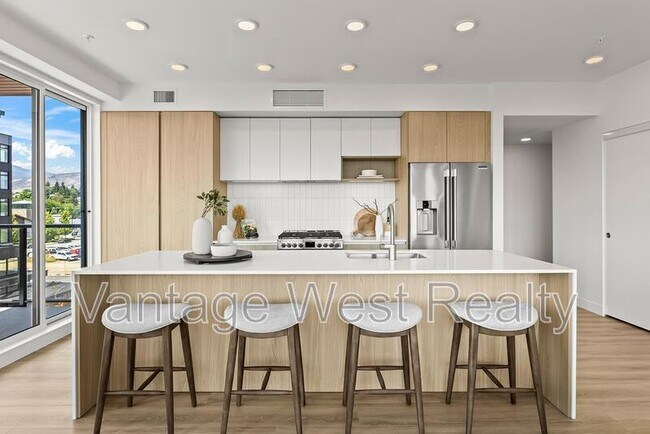 404-2780 Olalla Rd