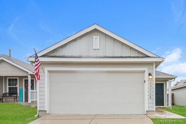 Building Photo - 13118 Ashworth Blvd Rental