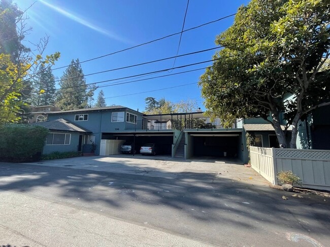 Photo - 1249 Hoover St Unidad 4