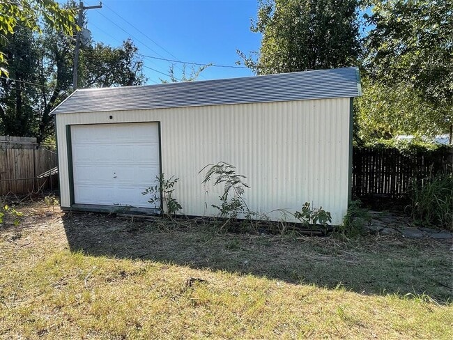 Photo - 2128 SW 41st St