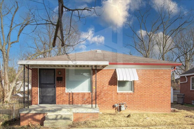 Building Photo - 3437 N Sherman Dr