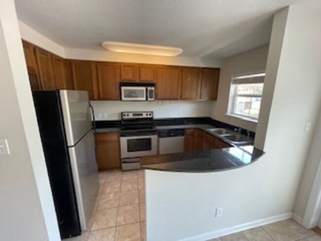 Photo - 410 E Virginia St Unit 202