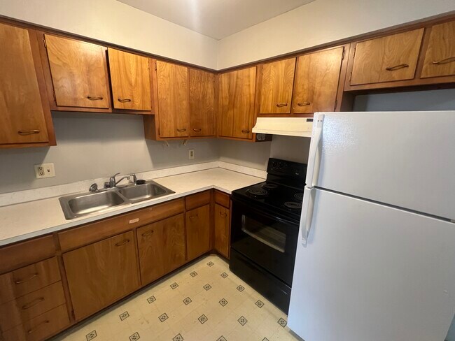 Photo - 2216 18 1/2 Ave NW Unit 4