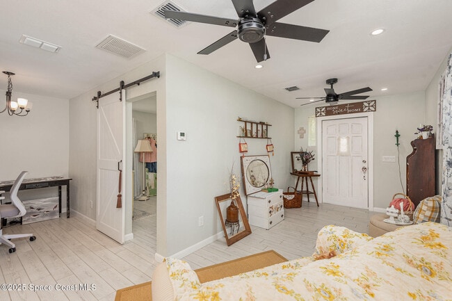 Photo - 2283 Kentucky Ave