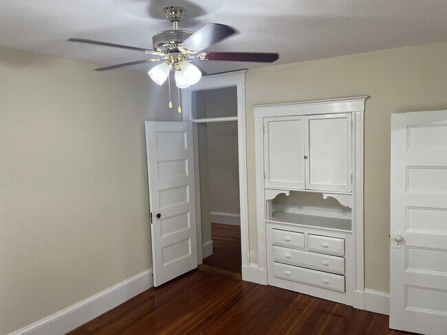 Photo - 202 Pearl St Unit 2