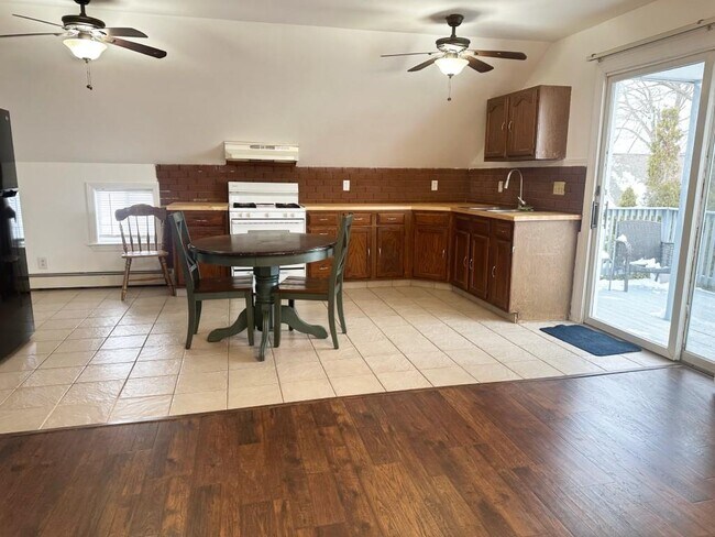 Photo - 78 Memorial Dr Unit 2