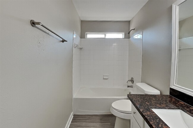 12302 Denali Ln