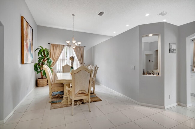 Photo - 6506 La Gorce Ln