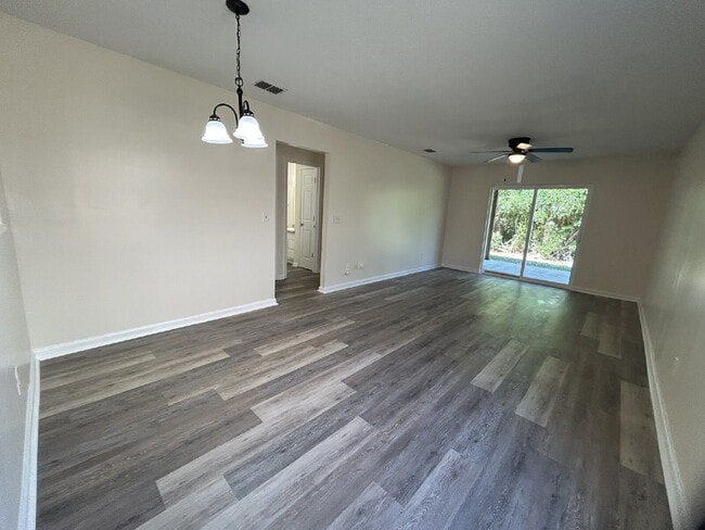 Photo - Condo for Rent Unit 123