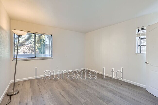 Photo - 8225 S Fairmount Dr Unit #2-105