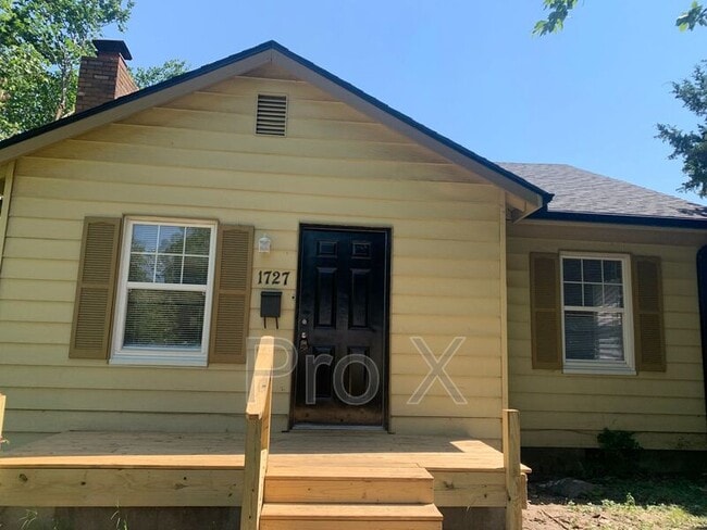 Photo - 1727 S Porter Ave