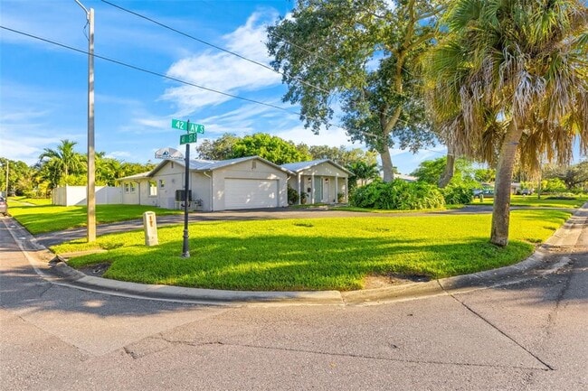 Photo - 4085 42nd Ave S