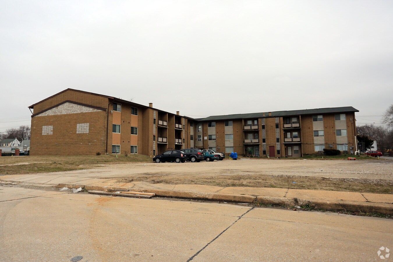holabird manor apartments for rent in dundalk md forrent com