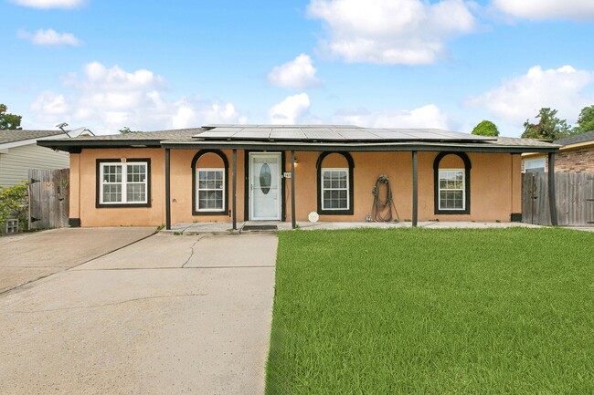 Photo - Charming 3-Bed, 2-Bath Home in Marrero – M...