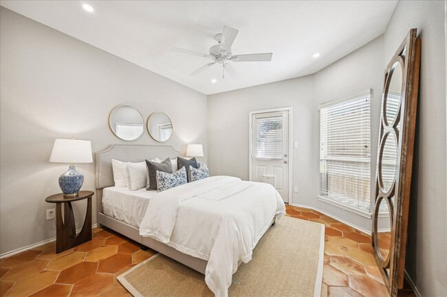 Photo - 2607 Link Rd