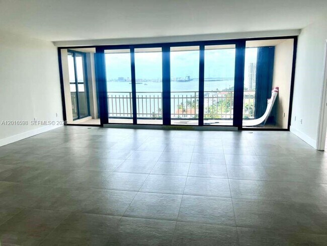 Photo - 11113 Biscayne Blvd Unit 1253