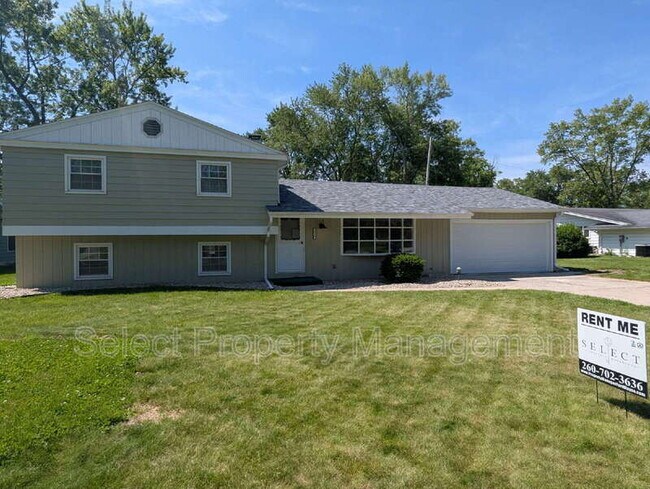 Building Photo - 4920 Desoto Dr