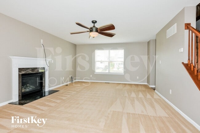 Photo - 229 Greengate Dr