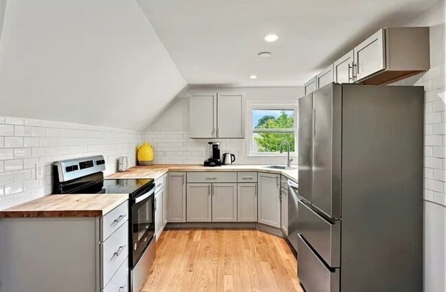 Photo - 65 Kimball Ave