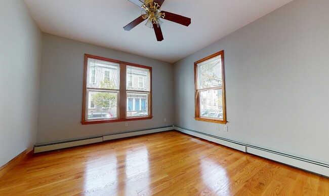 Photo - 32 Portsmouth St Unit 1L
