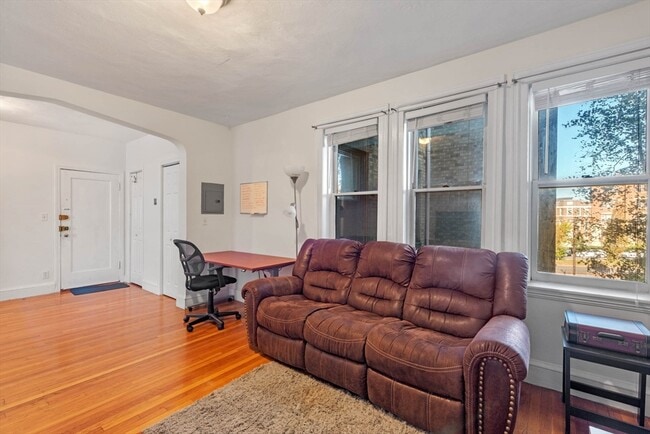 Photo - 1666 Commonwealth Ave Unit 33