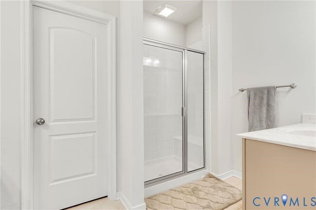Photo - 5924 Whitehurst Ln