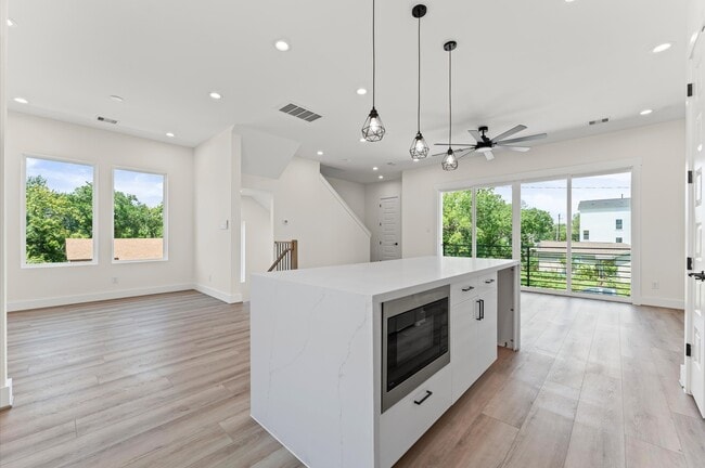 Photo - 4102 Alice St