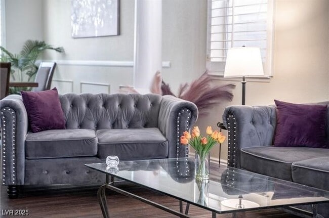 Photo - 9660 Drayton Ave