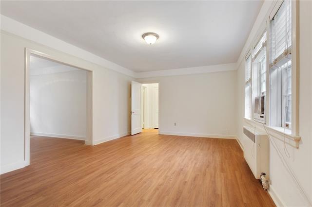 Photo - 1586 Jefferson Ave