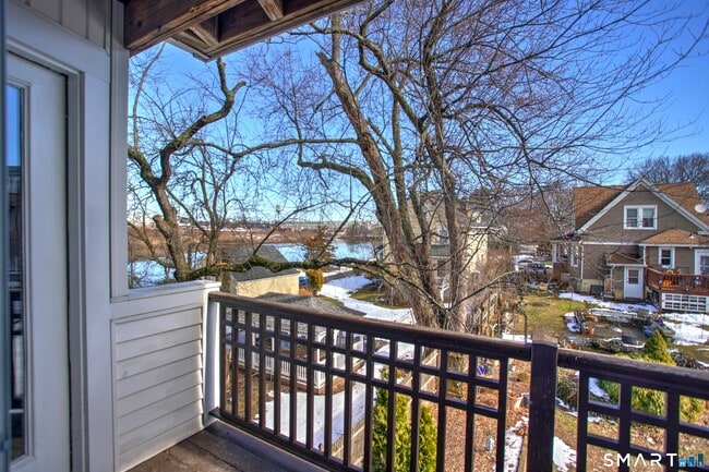 Photo - 3250 Fairfield Ave Unit APT 211