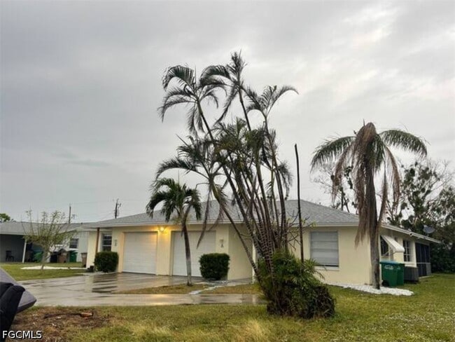 Photo - 335 Tarpon Dr