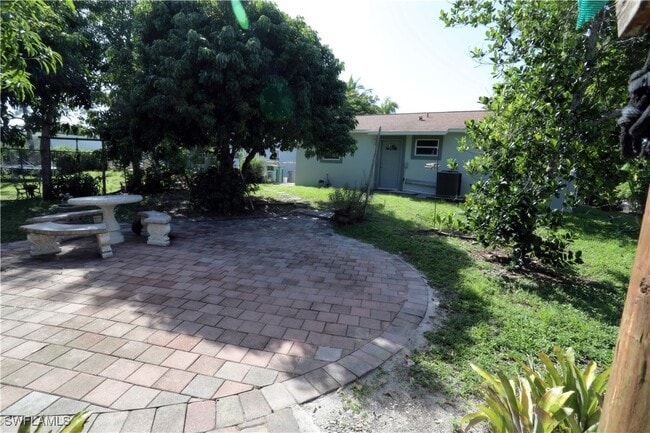 Building Photo - 5458 Martin St Rental