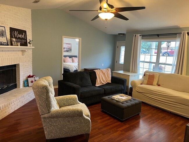 Photo - Availble NOW- 55 Roling Pines