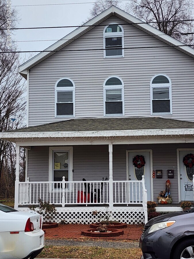 Photo - 2706 Turner Ave Unit 2nd Floor