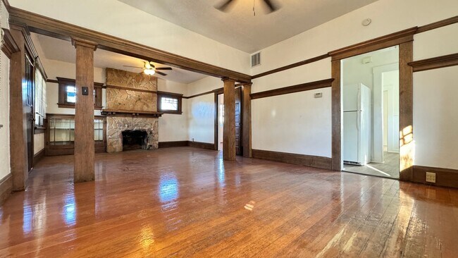 Photo - 3 bedroom historic home near U of A Campus and downtown!