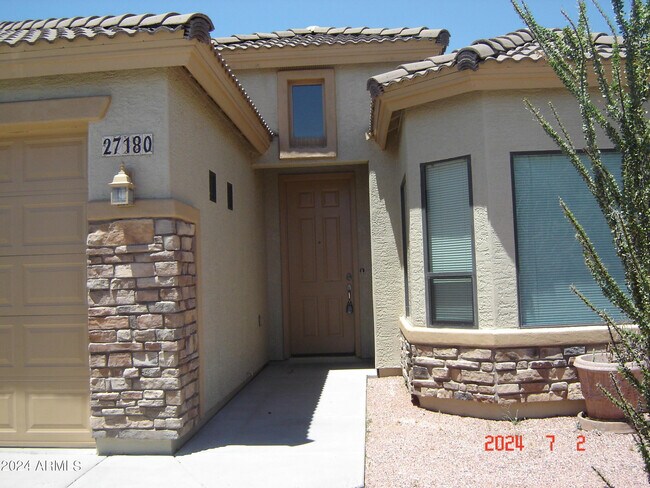 Photo - 27180 Bennett Way