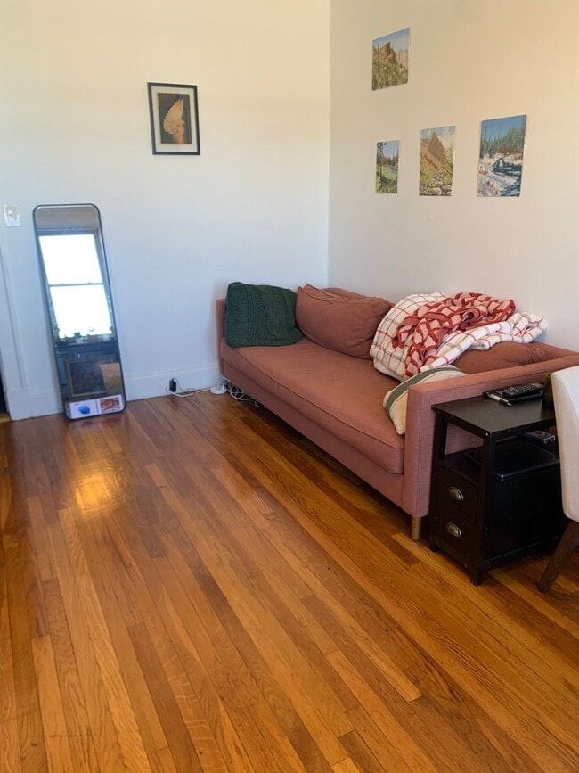 Photo - 128 Brainerd Rd