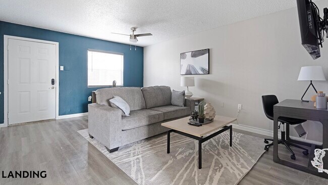 130 Camino De Oro Unit 821