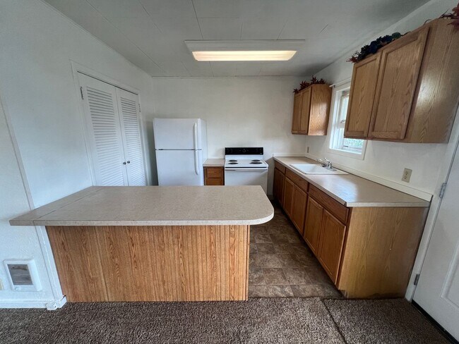 Photo - 12105 SE Market St Unit 12107