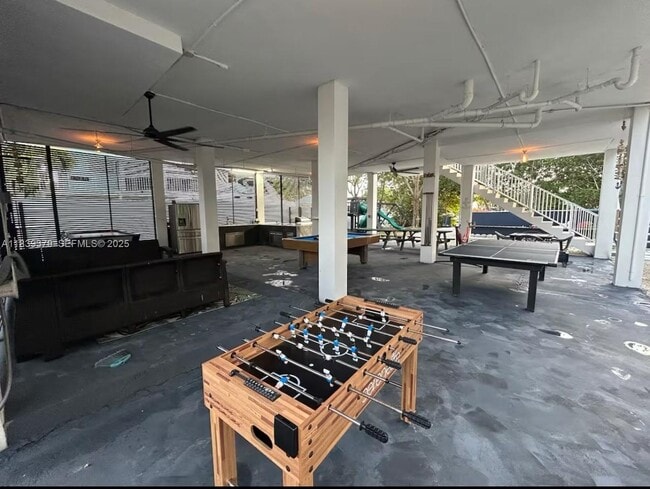 Photo - 350 Hazel St