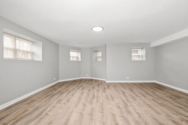 Photo - Two Bedroom in Washington Park