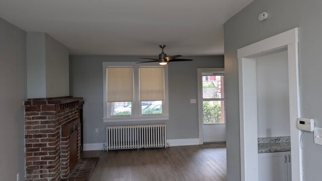 Photo - 199 St Joseph St