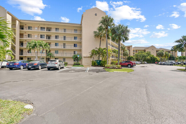 Photo - 275 Palm Ave Condo Unit C406