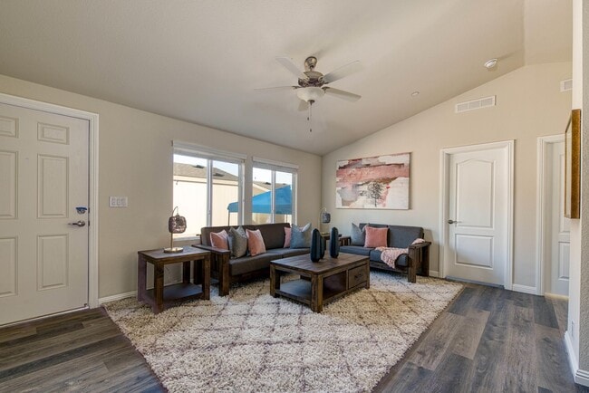 Remodeled 3 Bed/2 Bath National City - Remodeled 3 Bed/2 Bath National City Apartamento Unidad 1841