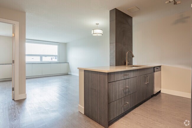 1BR, 1BA - 630SF - Missao