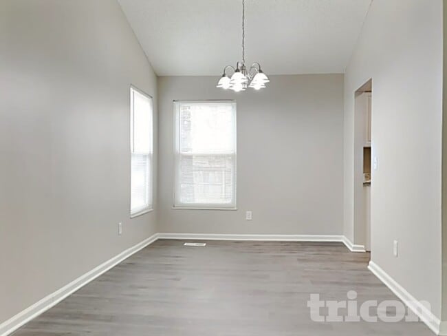 Photo - 46 Periwinkle Ct